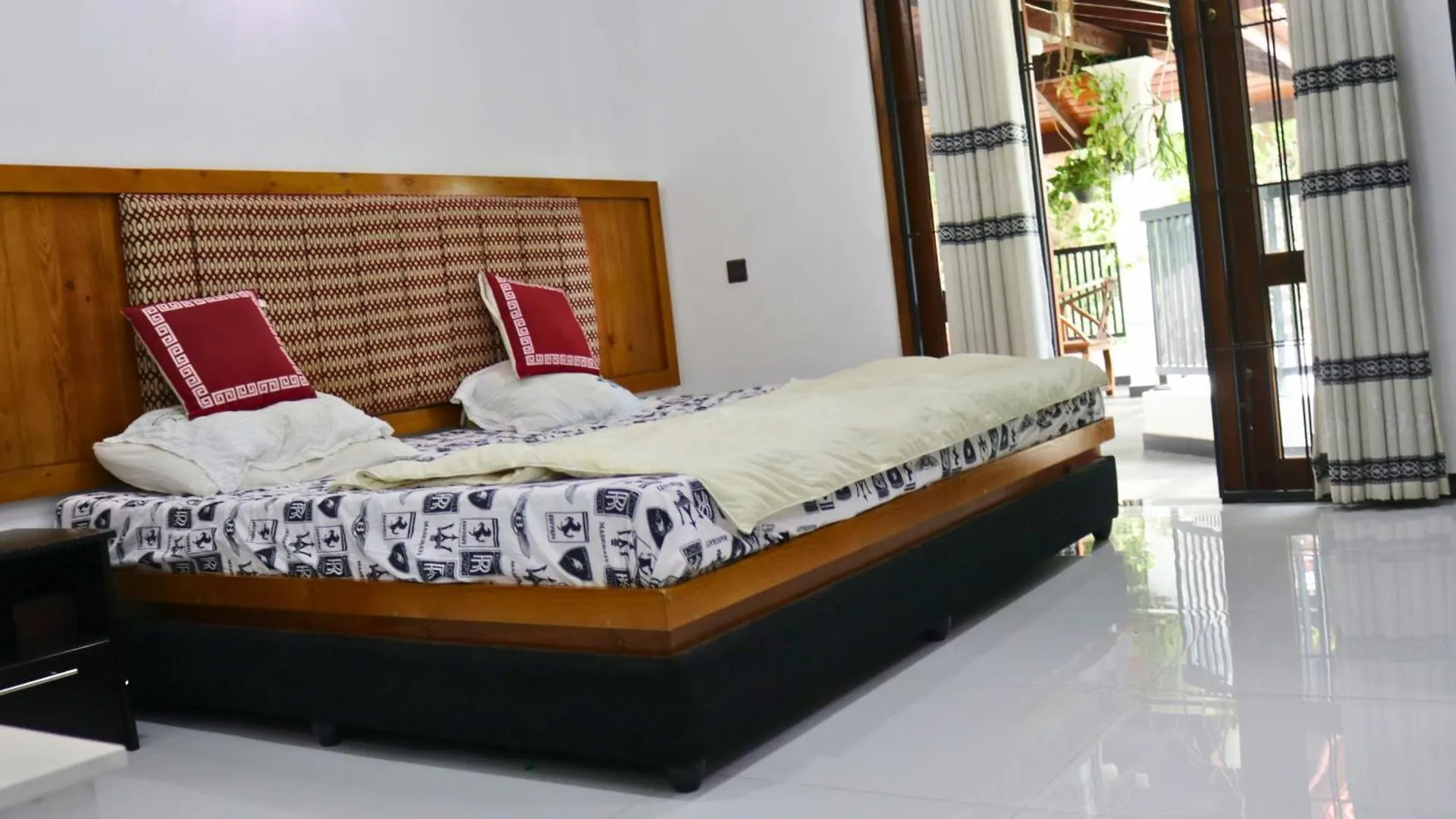 Homestay Aqua Breeze Villa Ja-Ela
